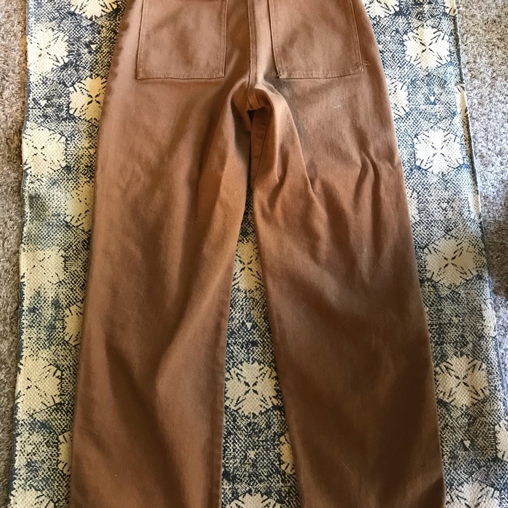 Aritzia Modern Utility Pant